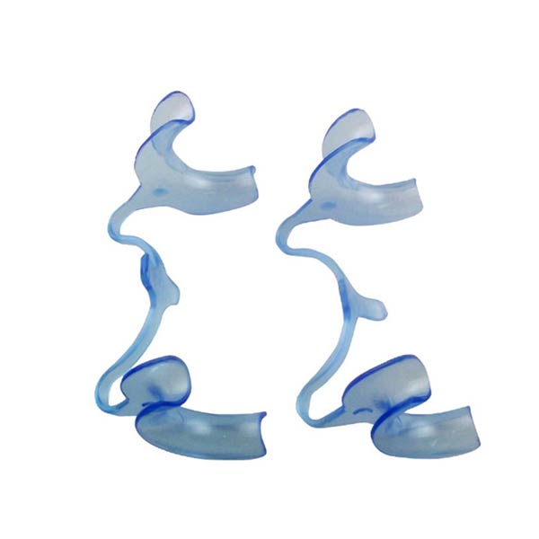 M Type Cheek Retractor