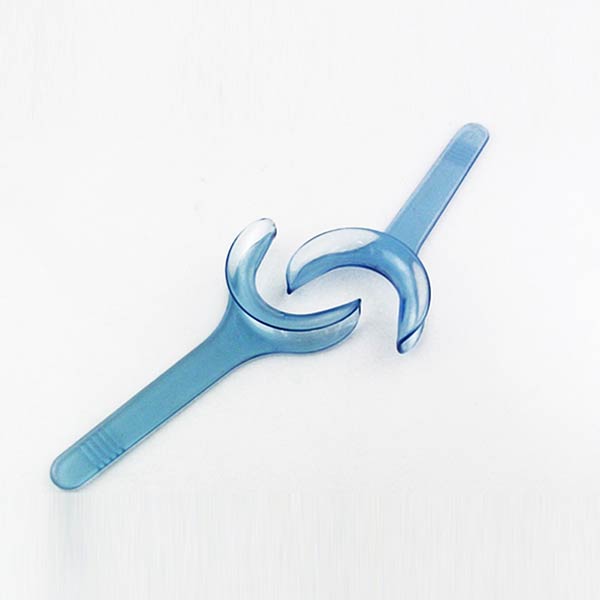 T Type Cheek Retractor